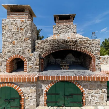Svjetionik Prisnjak Casa de Férias Murter